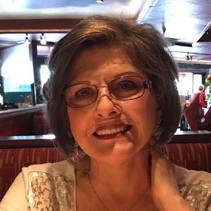 Meet your Posher, Paula